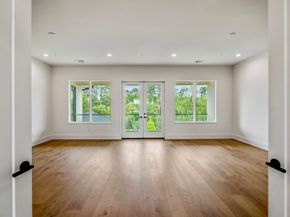 46 Aria Isle Drive, The Woodlands TX 77380