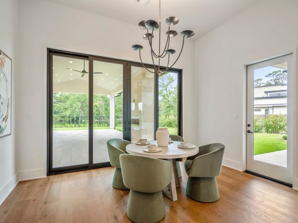46 Aria Isle Drive, The Woodlands TX 77380
