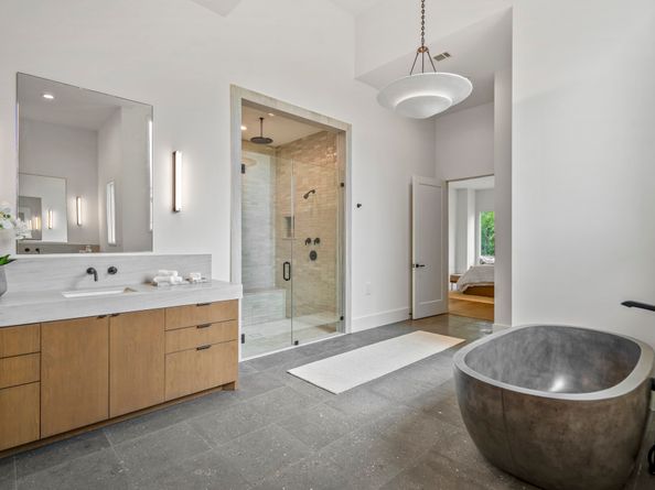 46 Aria Isle Drive, The Woodlands TX 77380