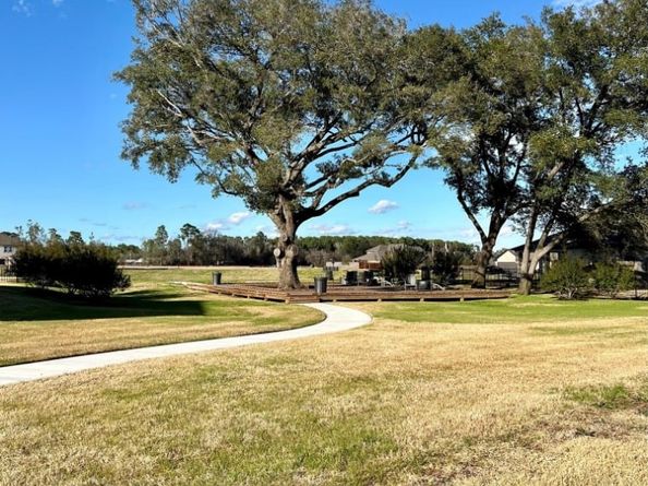 11711 Colossal Oak Drive, Houston TX 77066