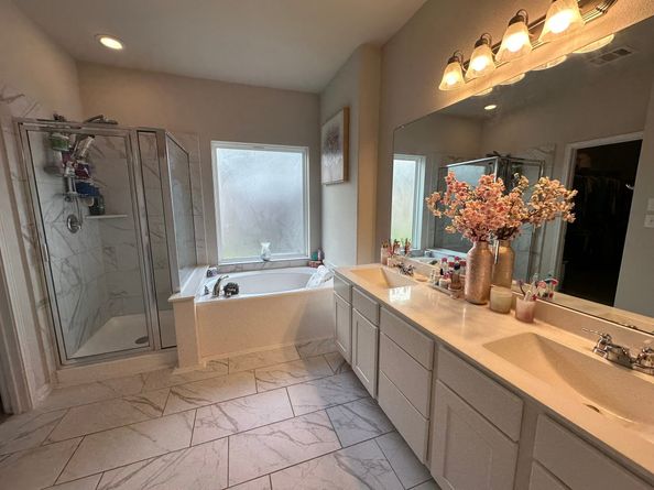 11711 Colossal Oak Drive, Houston TX 77066
