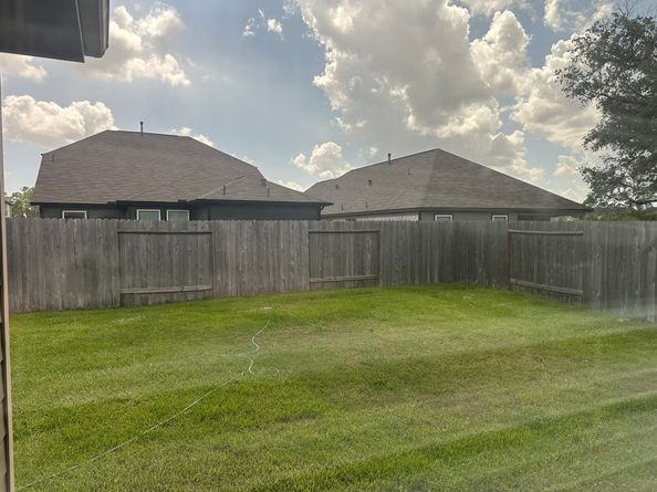 11711 Colossal Oak Drive, Houston TX 77066