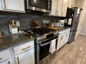 11711 Colossal Oak Drive, Houston TX 77066