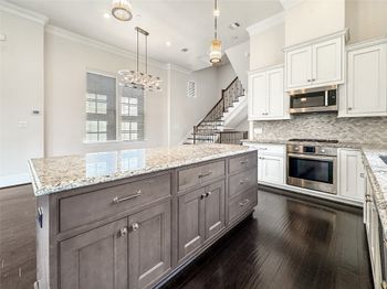 2003 Covent Garden Station