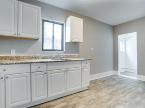 810-812 Maltby Street 6, Houston TX 77011