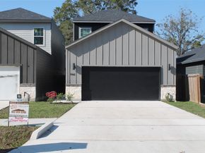 954 A Junell Street, Houston TX 77088