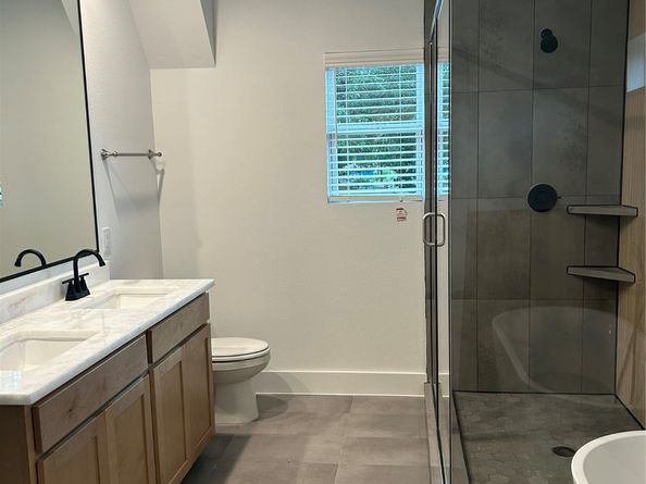 954 A Junell Street, Houston TX 77088