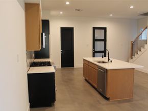 954 A Junell Street, Houston TX 77088