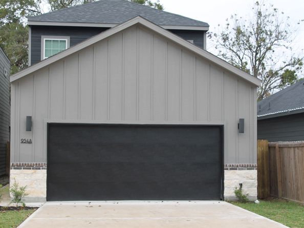 954 A Junell Street, Houston TX 77088