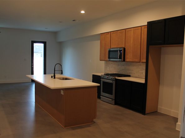 954 A Junell Street, Houston TX 77088