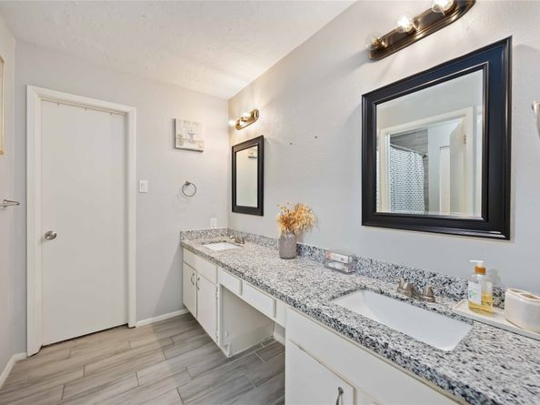 5942 Caruso Forest Drive, Houston TX 77088