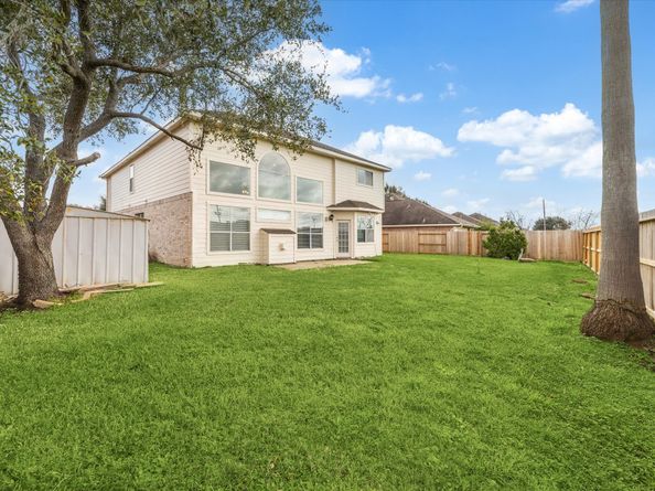 15027 Moss Bridge Lane, Sugar Land TX 77498