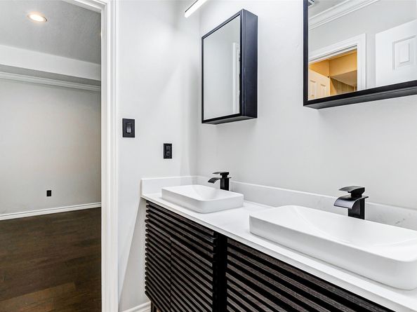 5807 Mountain View Drive, Houston TX 77345