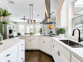 5807 Mountain View Drive, Houston TX 77345