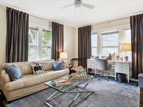 1660 Kipling Street, Houston TX 77006