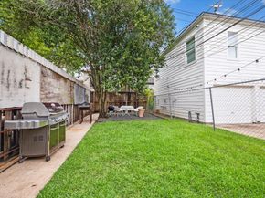 1660 Kipling Street, Houston TX 77006