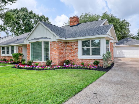2519 Parana Drive, Houston TX 77080