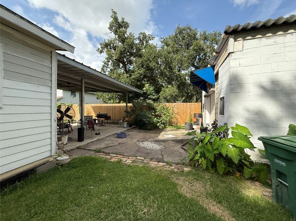 4302 Banner Drive, Houston TX 77013