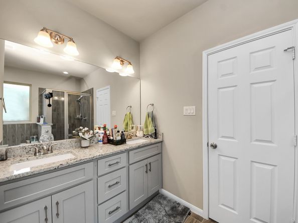 7947 Cinderella Street, Houston TX 77028