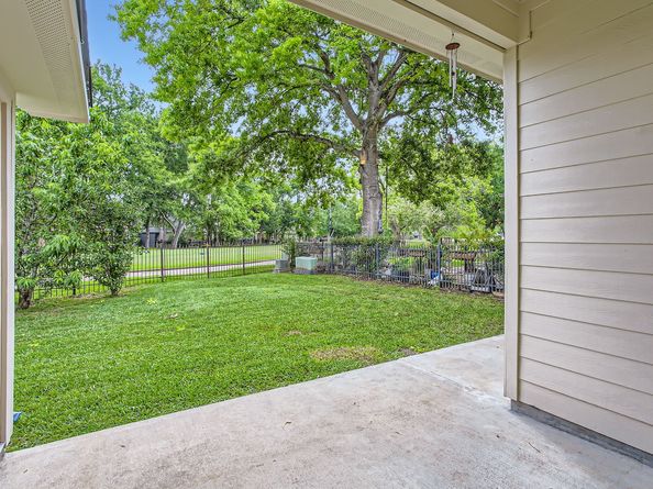 1946 Mayweather Lane, Richmond TX 77406