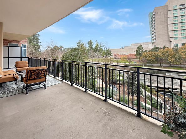 3 Waterway Court 2B, The Woodlands TX 77380