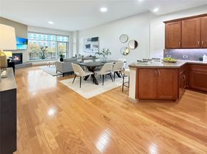 3 Waterway Court 2B, The Woodlands TX 77380