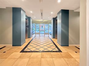 3 Waterway Court 2B, The Woodlands TX 77380