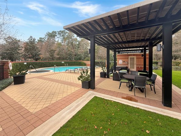 3 Waterway Court 2B, The Woodlands TX 77380