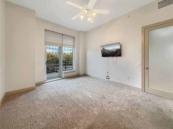 3 Waterway Court 2B, The Woodlands TX 77380