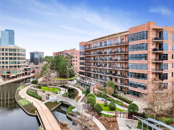 3 Waterway Court 2B, The Woodlands TX 77380