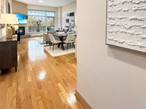 3 Waterway Court 2B, The Woodlands TX 77380