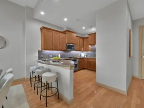 3 Waterway Court 2B, The Woodlands TX 77380