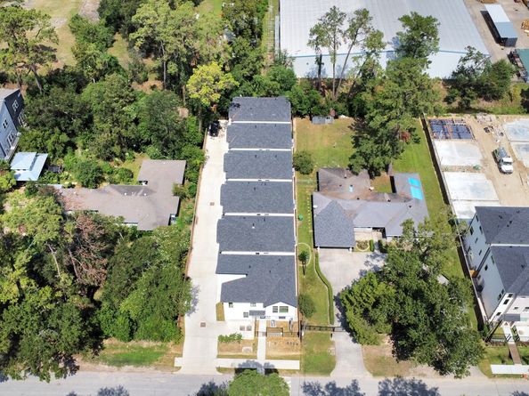 540 Janisch Road F, Houston TX 77018