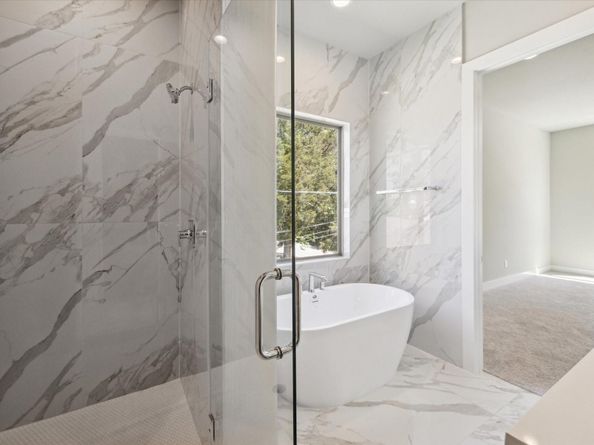 540 Janisch Road F, Houston TX 77018