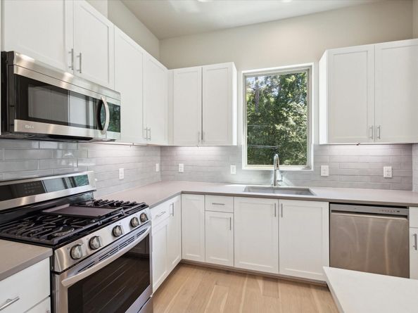 540 Janisch Road F, Houston TX 77018