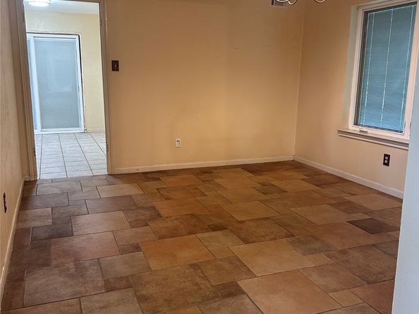 3402 Laurel Crest Court, Houston TX 77339