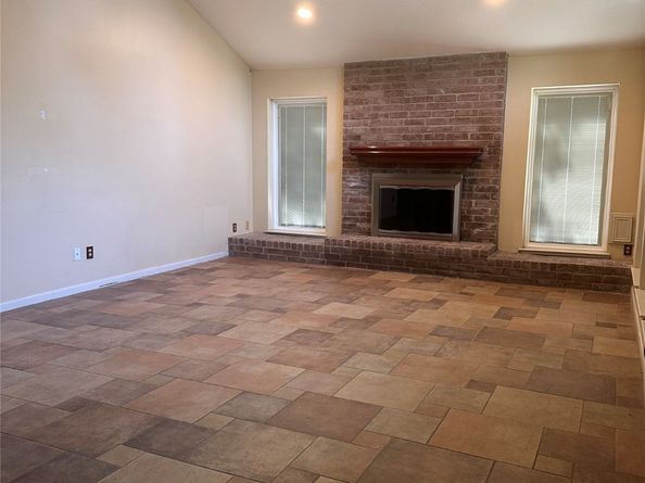 3402 Laurel Crest Court, Houston TX 77339