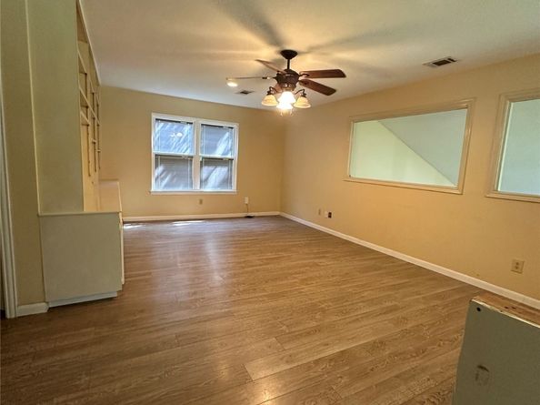 3402 Laurel Crest Court, Houston TX 77339