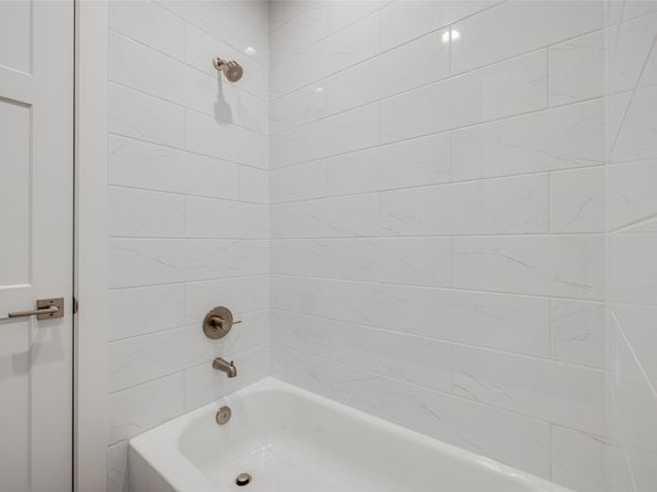 411 W DREW Street, Houston TX 77006