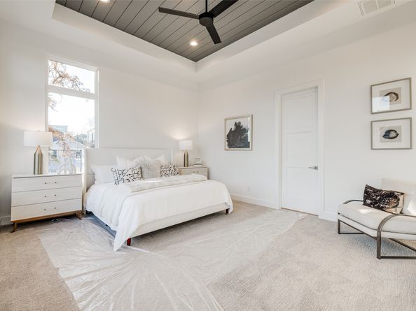 411 W DREW Street, Houston TX 77006