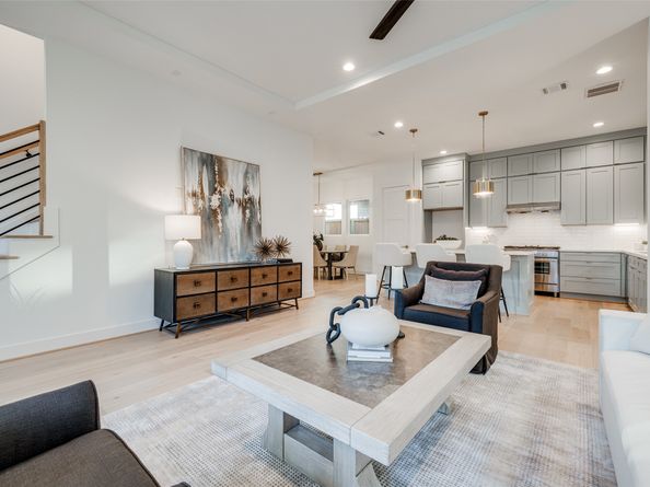 411 W DREW Street, Houston TX 77006