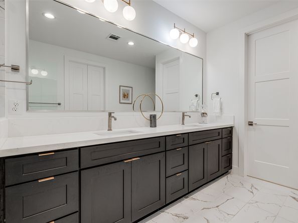 411 W DREW Street, Houston TX 77006