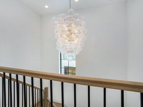 938 Gardenia Drive, Houston TX 77018