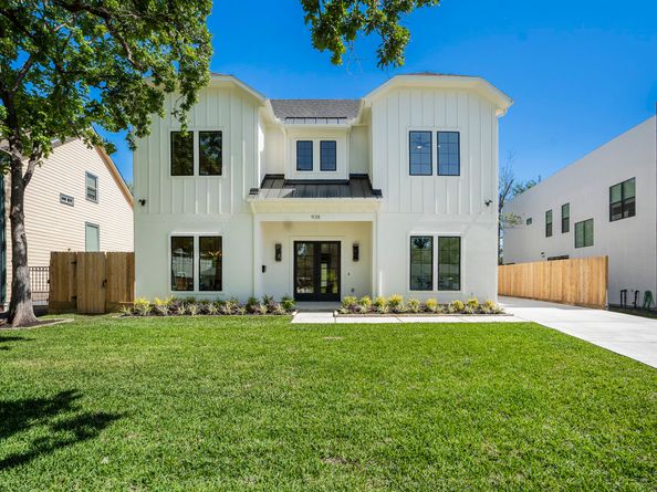 938 Gardenia Drive, Houston TX 77018