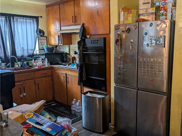 2235 HAUSER Boulevard, Los Angeles CA 90016