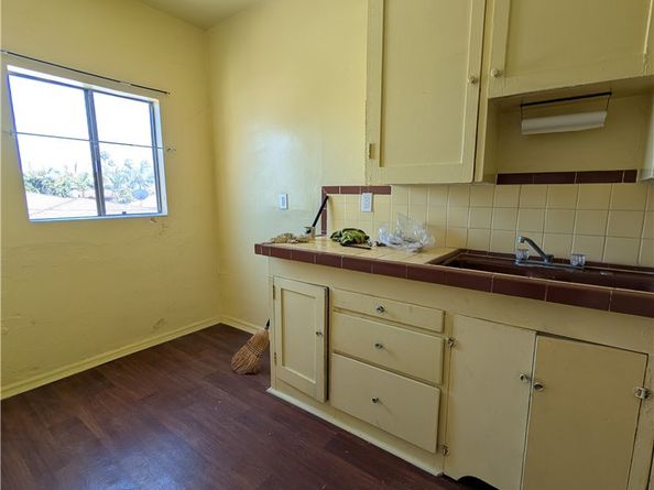 2235 HAUSER Boulevard, Los Angeles CA 90016