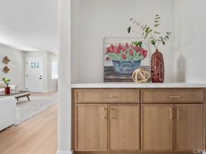 5572 San Bernardino, Montclair CA 91763