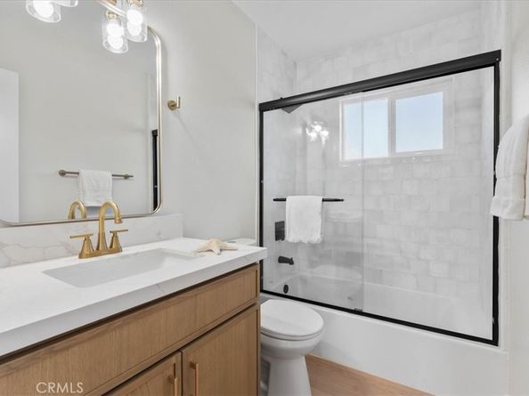 5572 San Bernardino, Montclair CA 91763