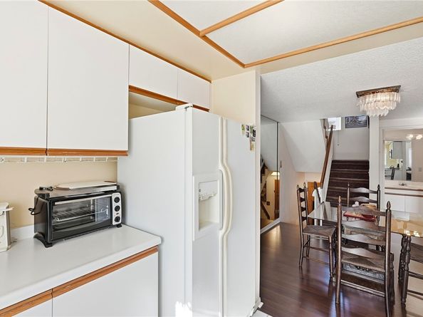 871 S Lucerne 2, Los Angeles CA 90005