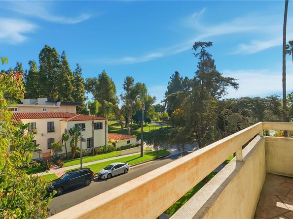 871 S Lucerne 2, Los Angeles CA 90005